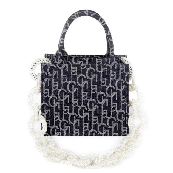 Tote bag with pearl chain - Picture 4 of 4